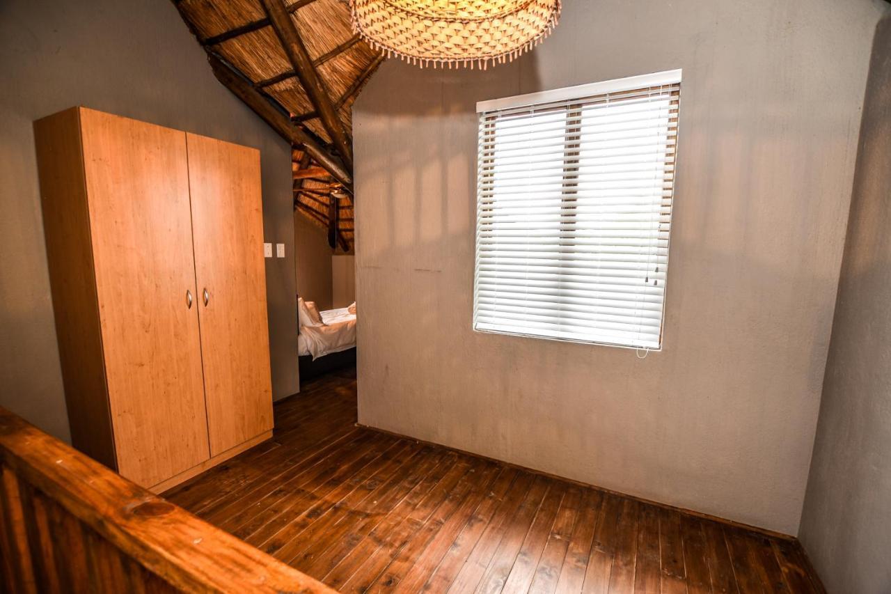 Villa Khiza Bush Retreat Hoedspruit Exterior foto